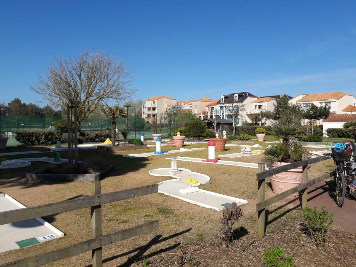 Ile Au Pre Vue Lac Et Golf Talmont-Saint-Hilaire Exterior foto